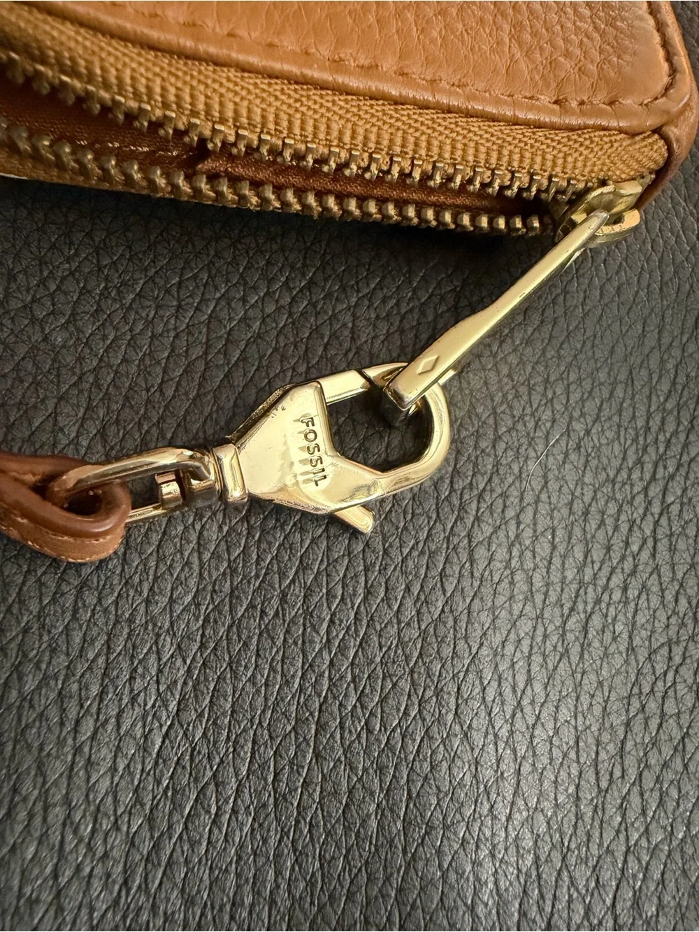 Fossil Women’s Colorblock Leather Wristlet - Tan, Cream, Orange, Red